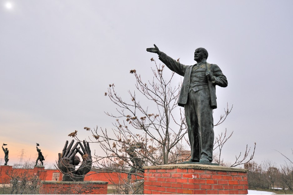 Lenin and other sculptures at Szoborpark, Budapest