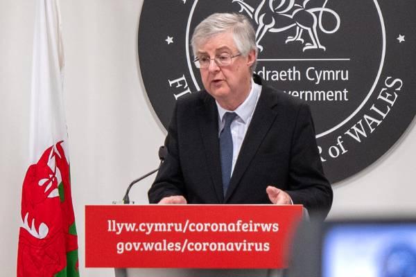 Stay local – Wales takes first steps out of lockdown