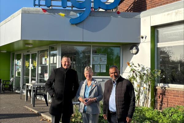 Cabinet Secretary Jane Hutt at Llandaff North and Gabalfa Hub