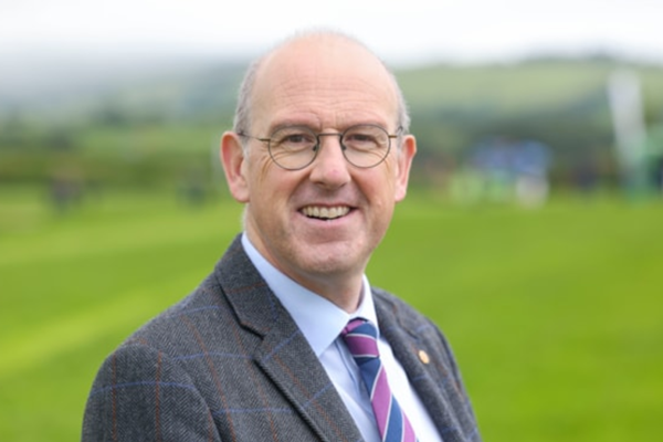 Llyr Gruffydd AS