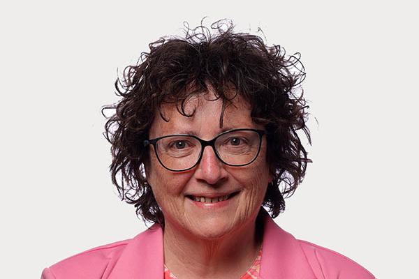 Elin Jones MS